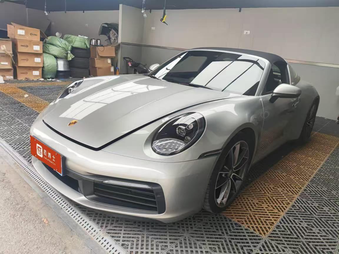 保时捷911银灰色2022年11月