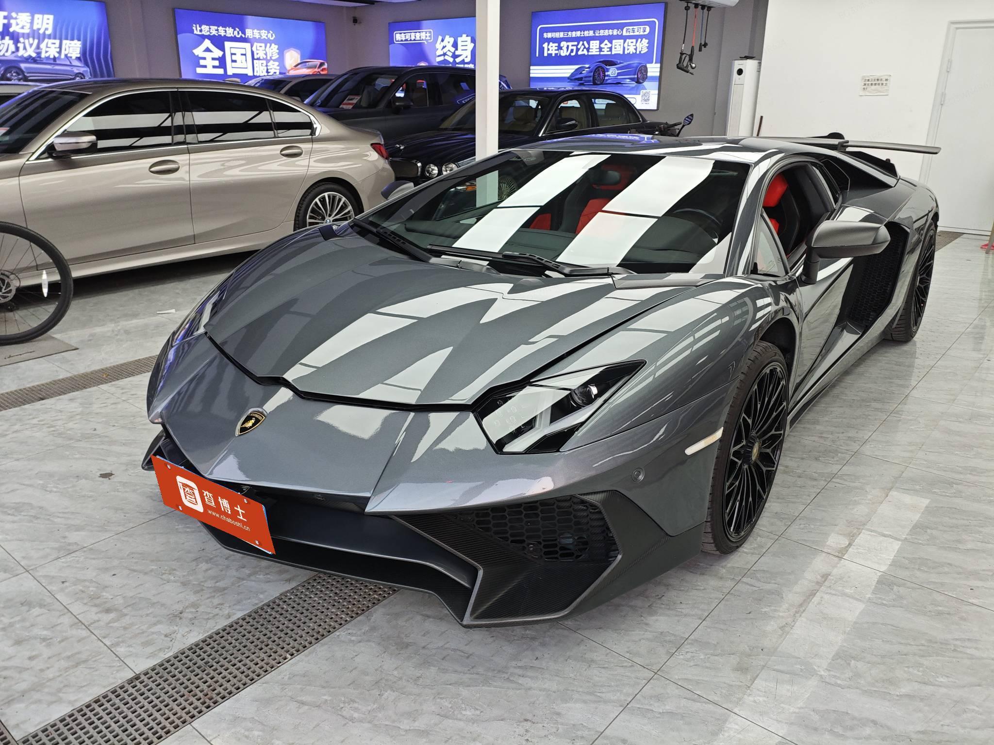 兰博基尼Aventador银灰色2016年07月