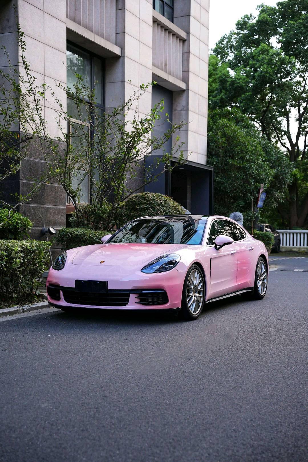 保时捷Panamera 蓝色2021年01月
