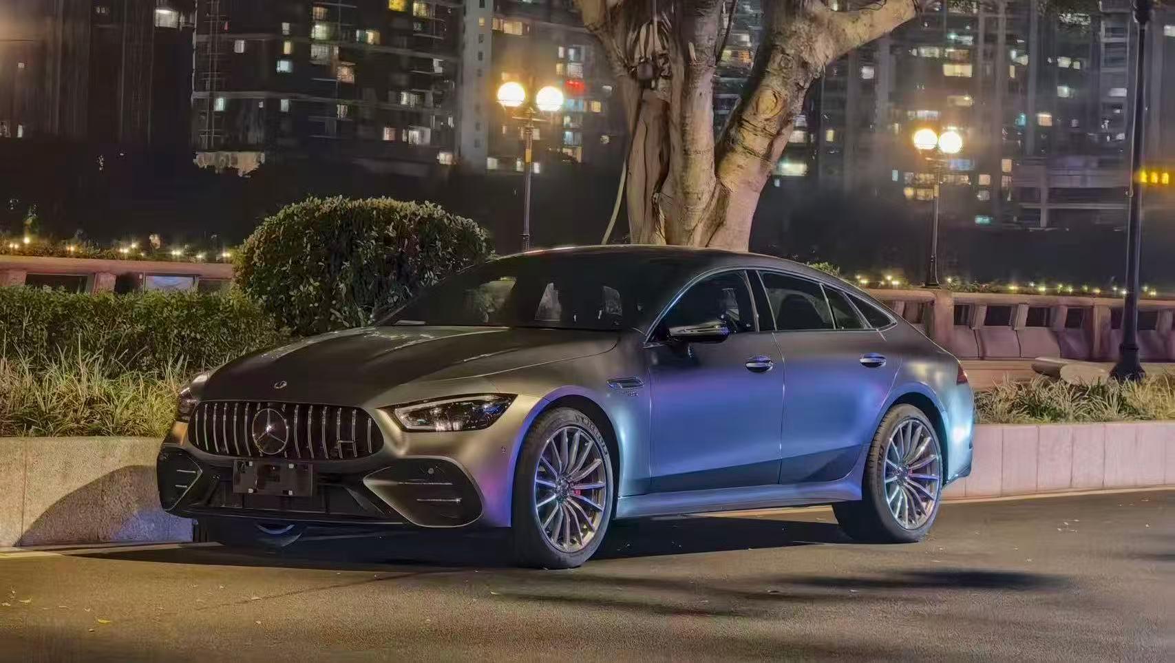 奔驰AMG GT银灰色2023年07月