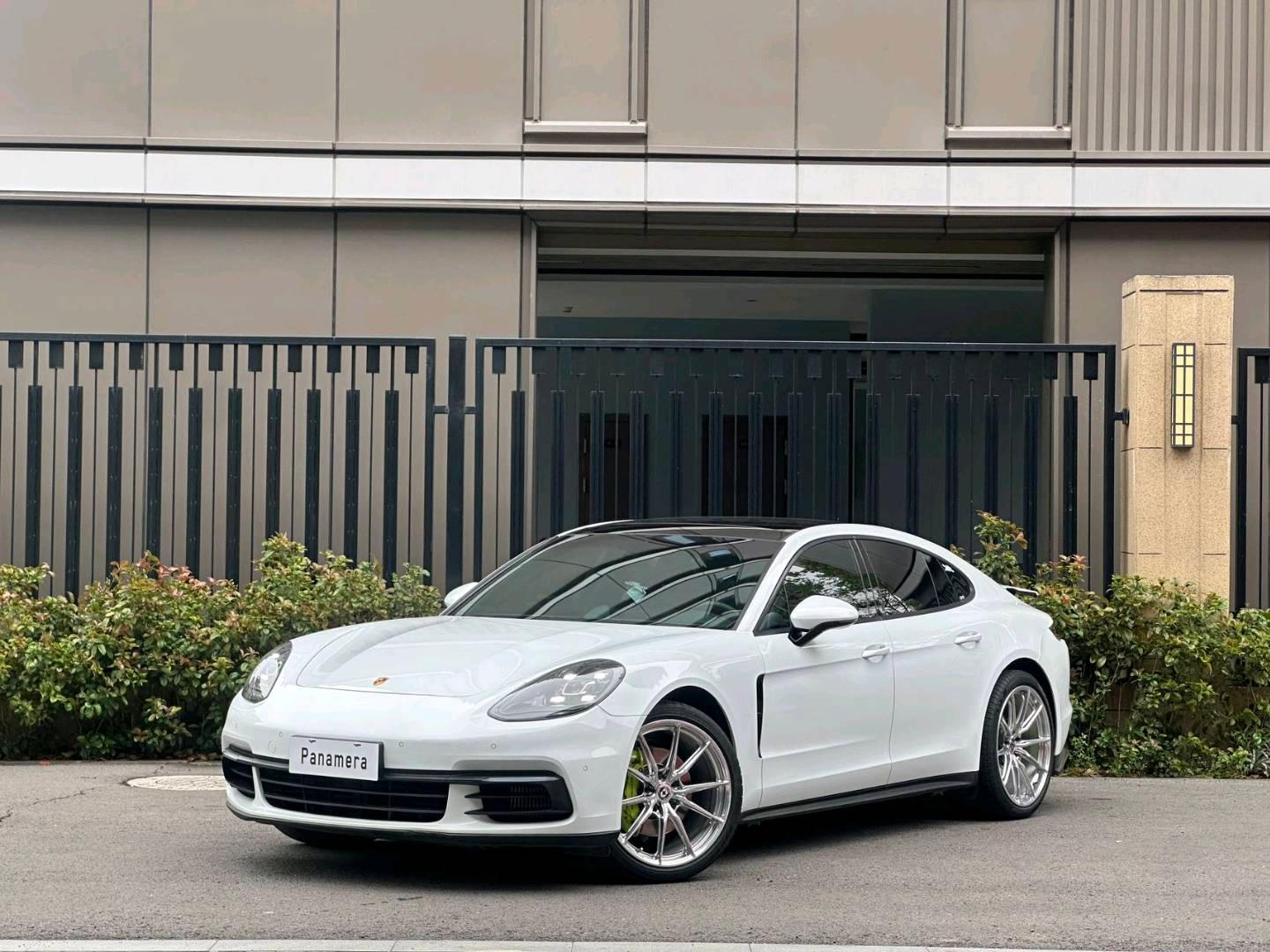保时捷Panamera 白色2020年01月
