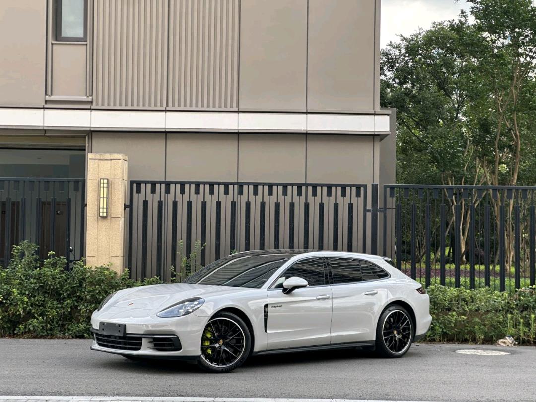 保时捷Panamera 新能源白色2019年05月