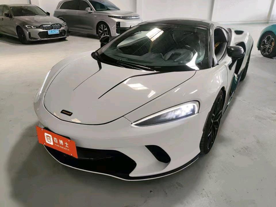 迈凯伦GT白色2020年11月