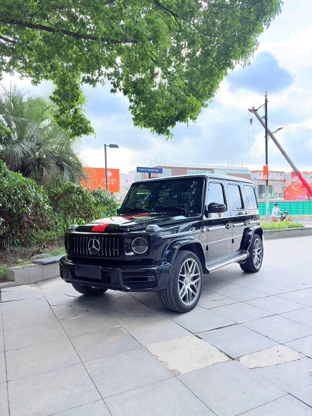 奔驰G级黑色2024年04月
