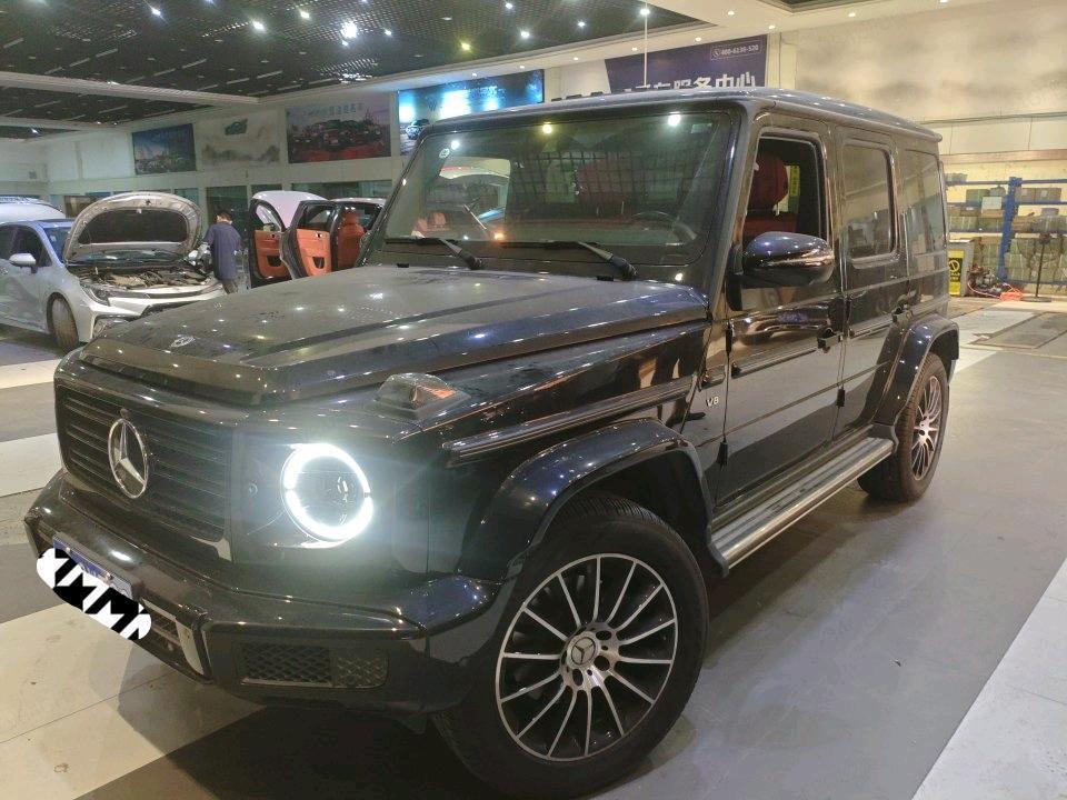 奔驰G级黑色2022年08月