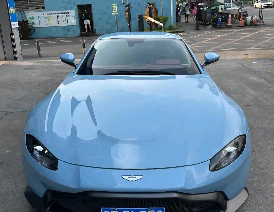 阿斯顿马丁 2018款 V8 Vantage 4.0T V8 Coupe