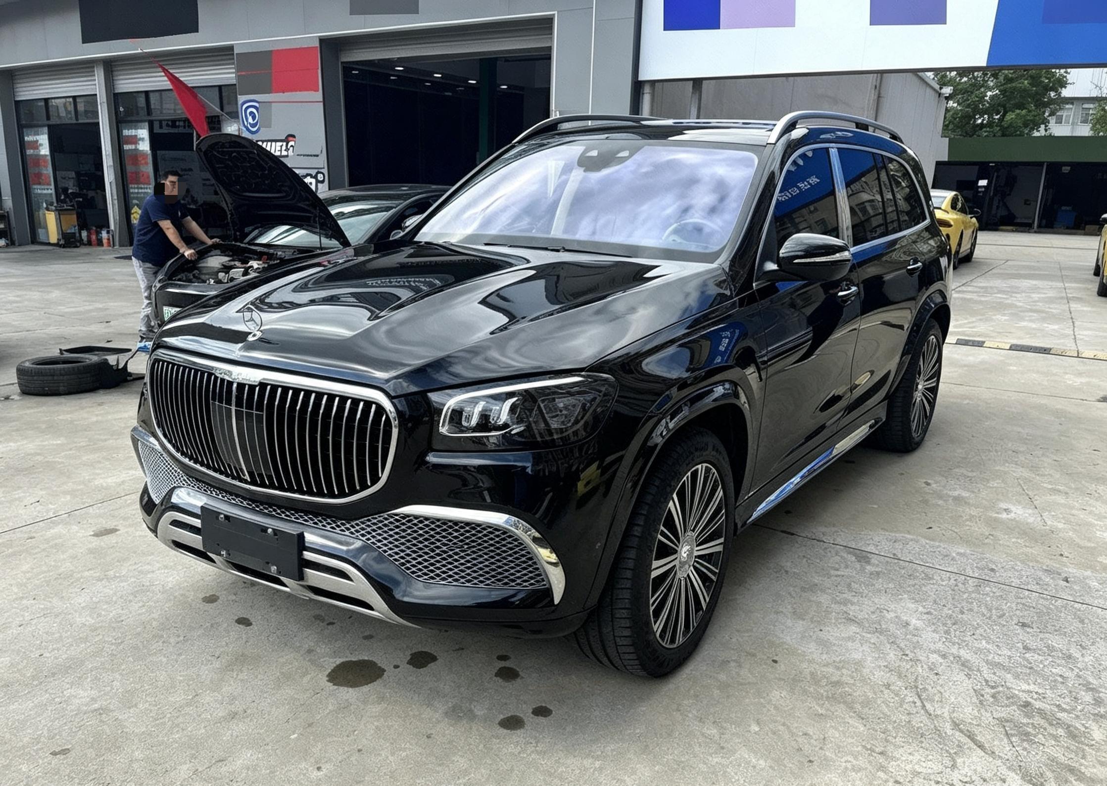 奔驰迈巴赫GLS黑色2022年12月