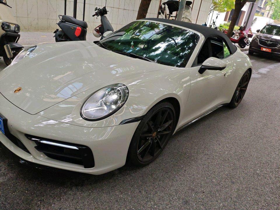 保时捷911灰色2022年09月