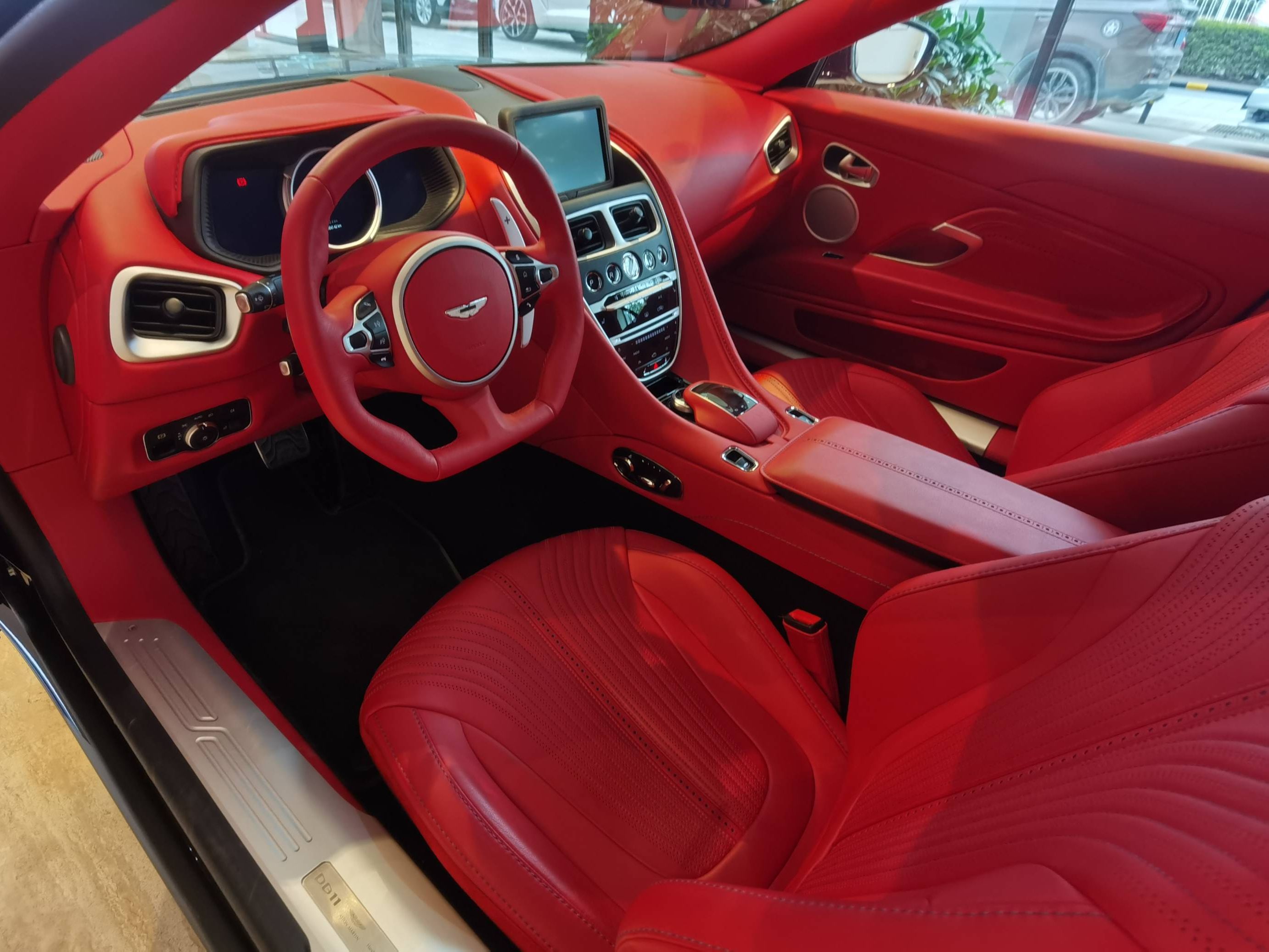 阿斯顿马丁 DB11 V8 Volante