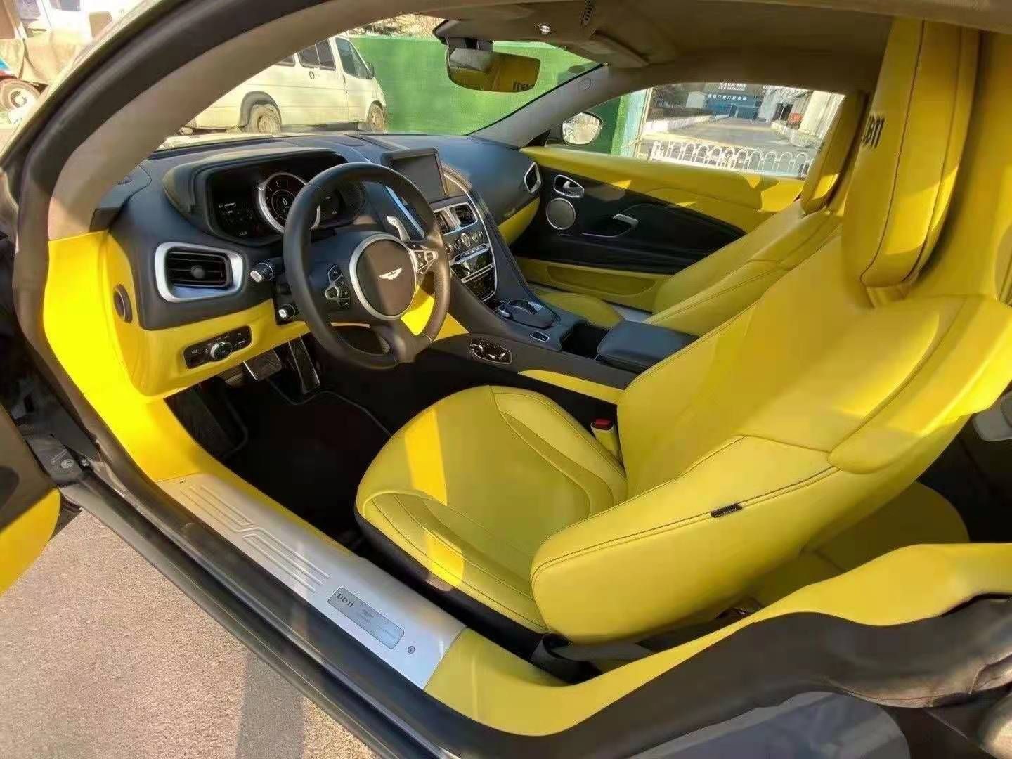 阿斯顿马丁 DB11 2019款 4.0T V8 Coupe